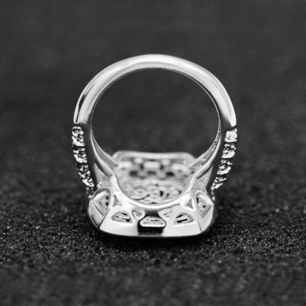 New Vintage 925 Silver Round Cut White Sapphire - Picture 3 of 3